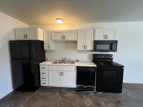 11700 La Estrada Dr in Sherwood, AR - Building Photo - Building Photo