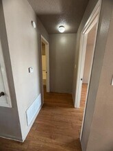 139 Elm St in Lockhart, TX - Building Photo - Building Photo