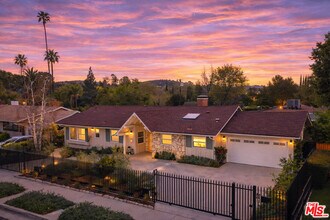 4731 Deseret Dr in Los Angeles, CA - Building Photo - Building Photo