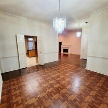 1017 McCoy Dr in Irving, TX - Building Photo - Building Photo