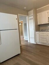 2422 Knoll St in Sacramento, CA - Building Photo - Building Photo