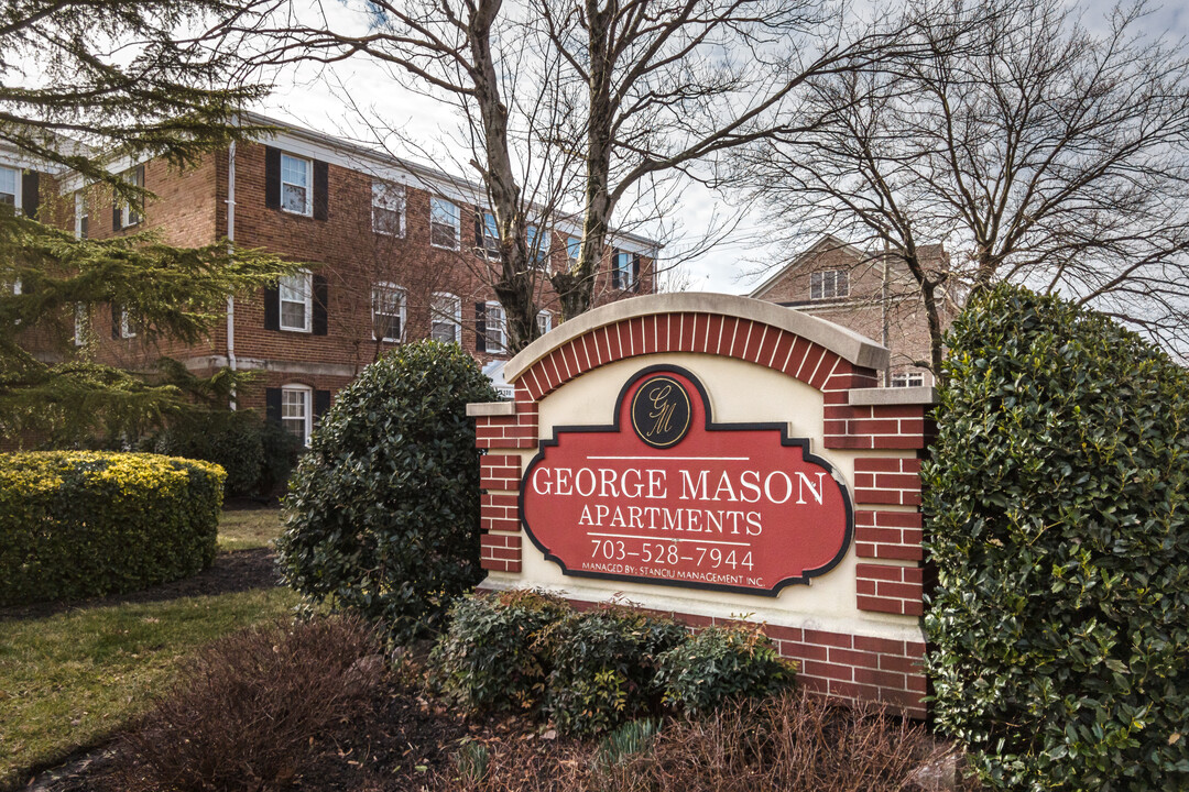 The George Mason Apartments in Arlington, VA - Building Photo