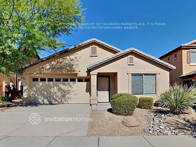 7820 S 48th Dr