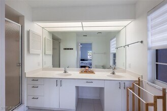 2506 Orchid Bay Dr in Naples, FL - Building Photo - Building Photo