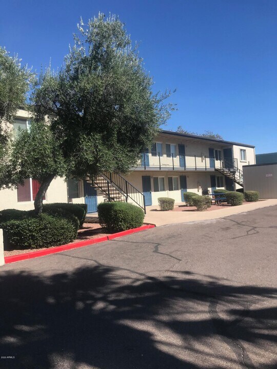 3141 E Cypress St-Unit -3 in Phoenix, AZ - Building Photo