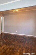 438 Beach 22nd St-Unit -1st FL in Queens, NY - Building Photo - Building Photo