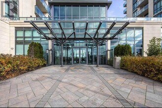 55 Yorkland Blvd in Brampton, ON - Building Photo - Building Photo