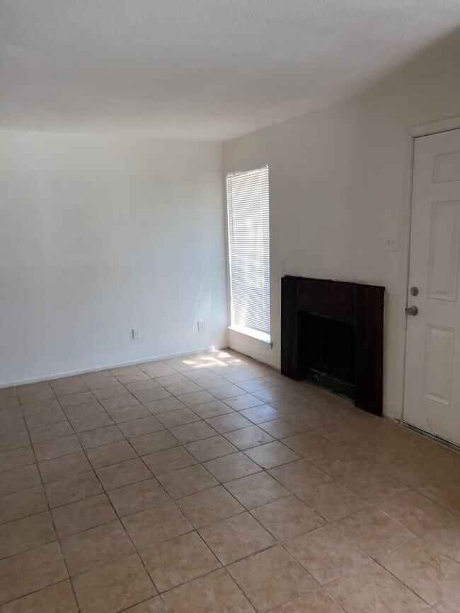 6633 W Airport in Houston, TX - Building Photo - Building Photo