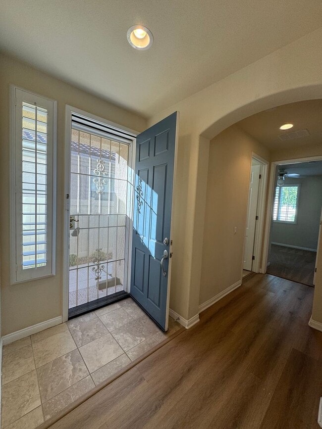 11183 Avonlea Rd in Apple Valley, CA - Building Photo - Building Photo