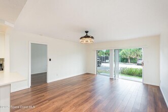 223 Columbia Dr, Unit 101 in Cape Canaveral, FL - Building Photo - Building Photo