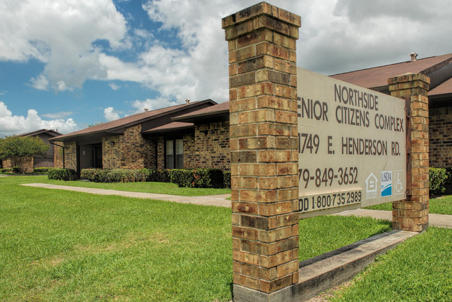 Orchard Park Apartments in Angleton, TX - Building Photo - Building Photo