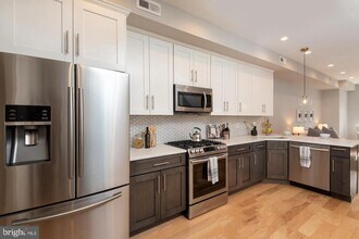 614 I St NE, Unit 00004 in Washington, DC - Building Photo - Building Photo