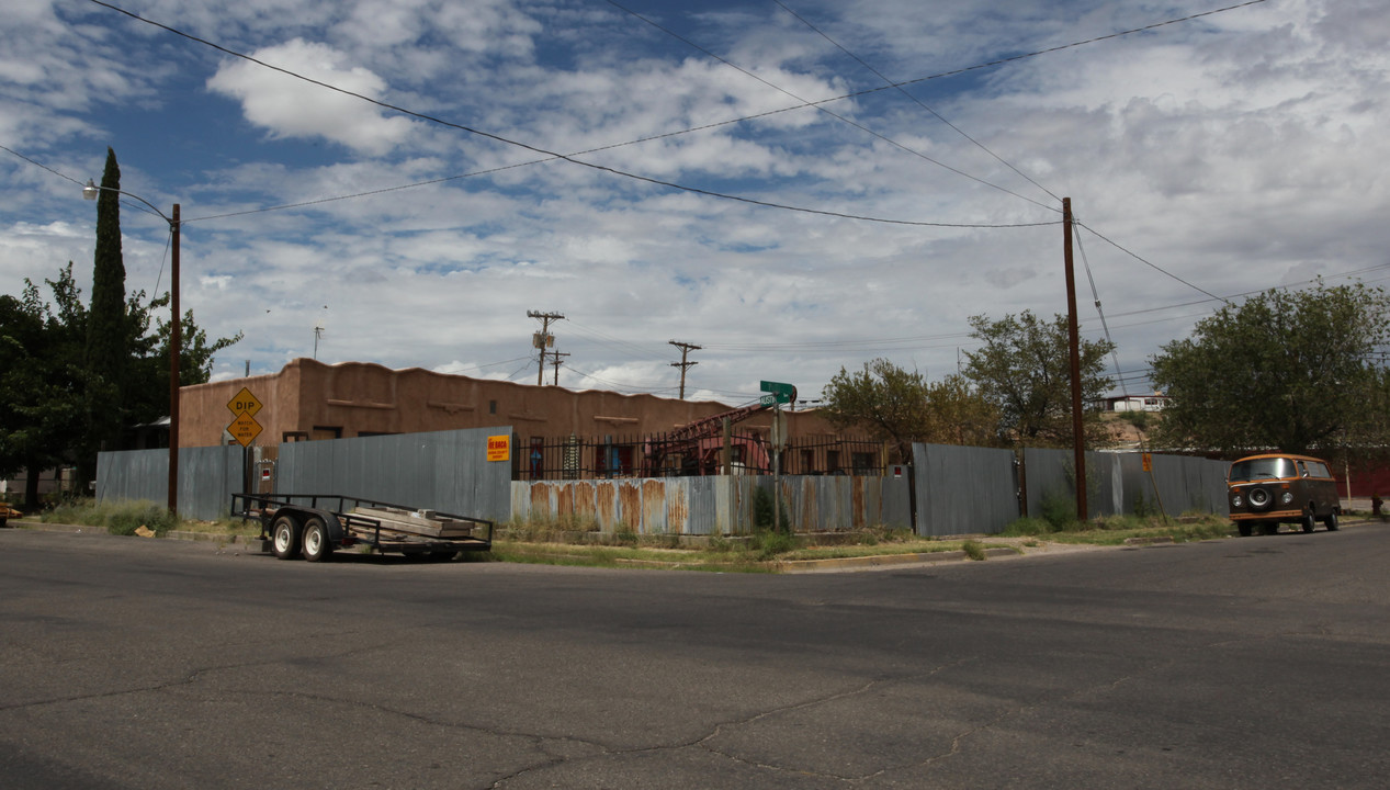 475 Post St in Truth Or Consequences, NM - Building Photo