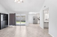 10711 Craddock Dr photo'