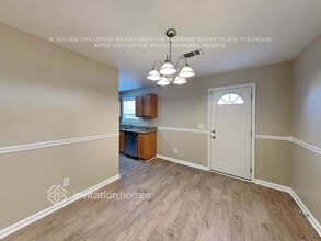 6480 Snow Bird Ln in Douglasville, GA - Foto de edificio - Building Photo