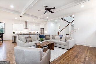 222 Kirkwood Rd NE in Atlanta, GA - Building Photo - Building Photo