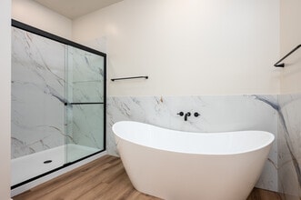 West Heights Townhomes -BRAND NEW in West Lafayette, IN - Foto de edificio - Interior Photo