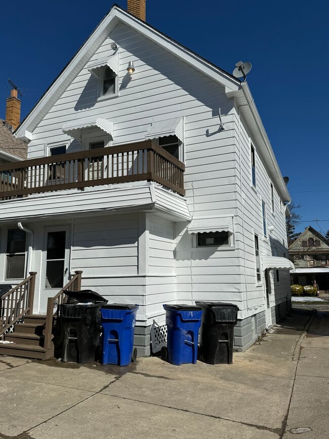 4247 Archwood Ave in Cleveland, OH - Building Photo - Building Photo