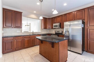2636 Laurelcherry St in Raleigh, NC - Foto de edificio - Building Photo