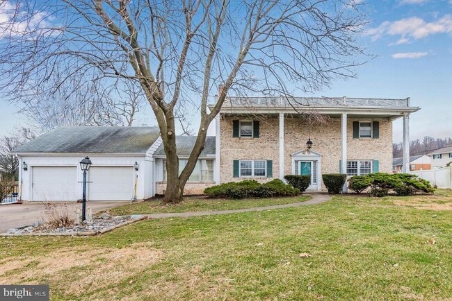 property at 160 Spanglers Mill Rd