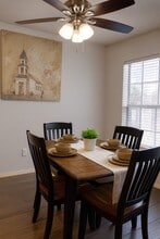 3108 Highland Park Ave in Mission, TX - Foto de edificio - Building Photo