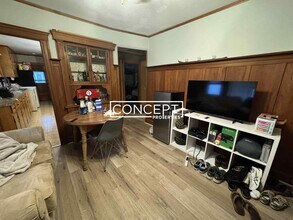 32 Chetwynd Rd in Somerville, MA - Building Photo - Building Photo