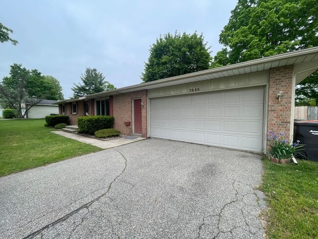 property at 7865 Ridgewood Dr
