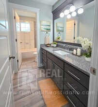 4802 Porter Dr in Ammon, ID - Building Photo - Building Photo