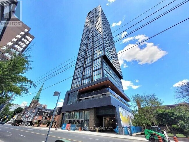 property at 319-4319 Jarvis St