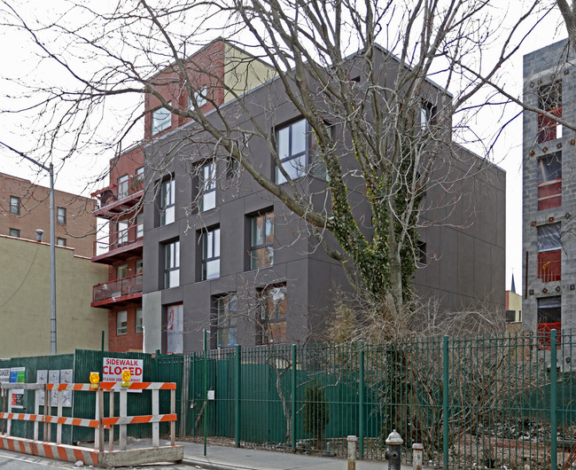 138 Sackett St in Brooklyn, NY - Foto de edificio - Building Photo