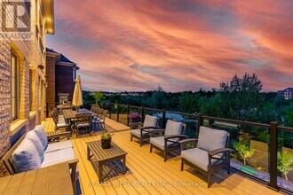175 Woodgate Pines Dr in Vaughan, ON - Building Photo - Building Photo