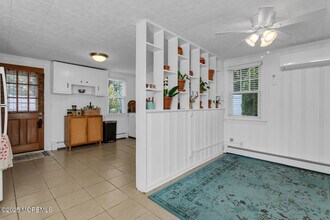 485 Sycamore Ave in Shrewsbury, NJ - Building Photo - Building Photo