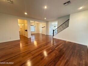 1077 W Sea Star Dr in Tucson, AZ - Building Photo - Building Photo