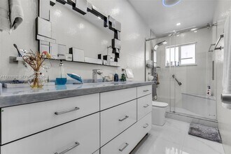 15240 SW 188th St in Miami, FL - Building Photo - Building Photo