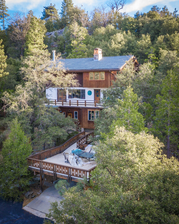 52915 Middle Ridge Dr in Idyllwild, CA - Building Photo