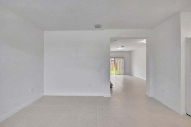 29190 SW 163rd Ct in Homestead, FL - Building Photo - Building Photo