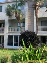 8130 A1A S in St. Augustine, FL - Building Photo
