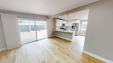 1007 Holly Ave in Imperial Beach, CA - Building Photo - Building Photo