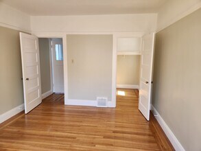 560 Diamond St, Unit 560 in San Francisco, CA - Building Photo - Building Photo