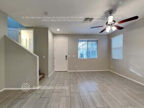 3818 E Trigger Way in Gilbert, AZ - Building Photo - Building Photo