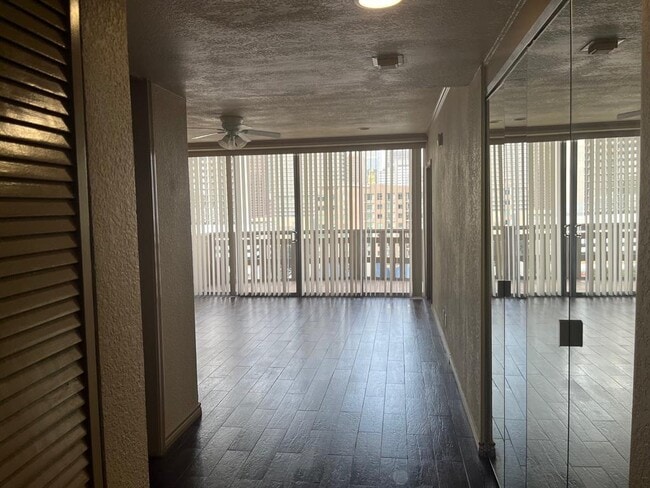 property at 2016 Main St