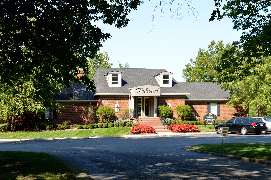 Fallwood in Indianapolis, IN - Foto de edificio