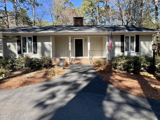 376 Grove Rd in Southern Pines, NC - Building Photo - Building Photo