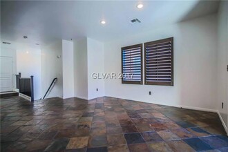 9510 Log Jam St in Las Vegas, NV - Building Photo - Building Photo