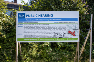 Innova in North Vancouver, BC - Building Photo