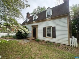1804 Chelsea Dr in Charlottesville, VA - Building Photo