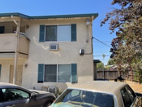 64 Arcade Blvd in Sacramento, CA - Building Photo - Building Photo