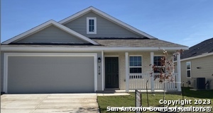 510 Moonvine Way in New Braunfels, TX - Foto de edificio