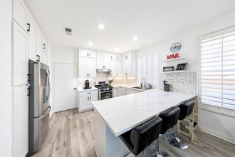 2486 New Seabury Way in Chula Vista, CA - Foto de edificio - Building Photo