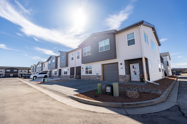 Pomona Park Townhomes